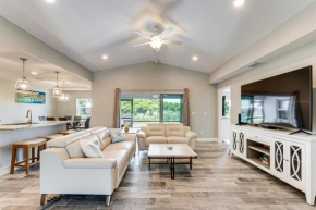 South Gulf Cove Retreat with Patio - 13 Mi to Beach!